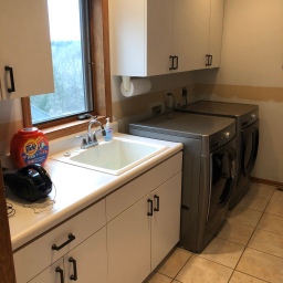 Laundry Room Redesign